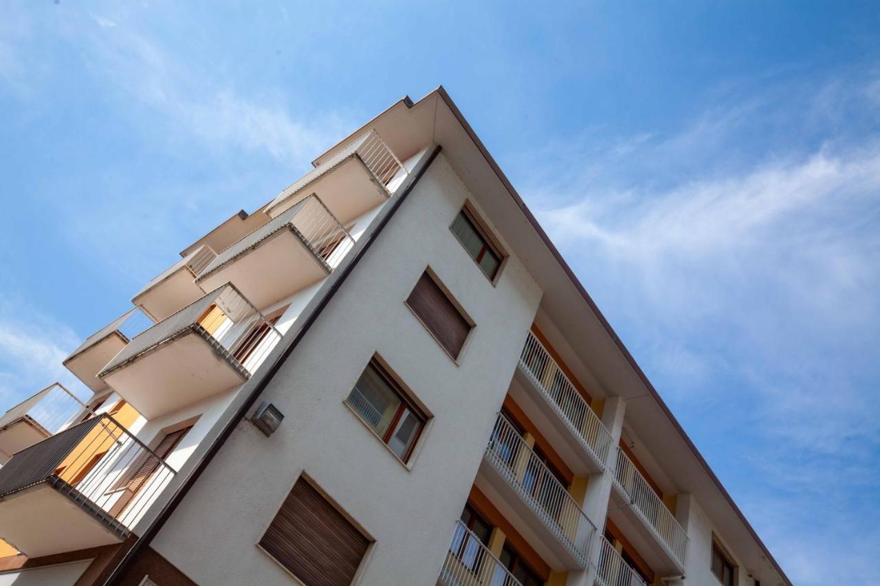 Attico In Centro A Belluno - Marmolada Apartamento Exterior foto