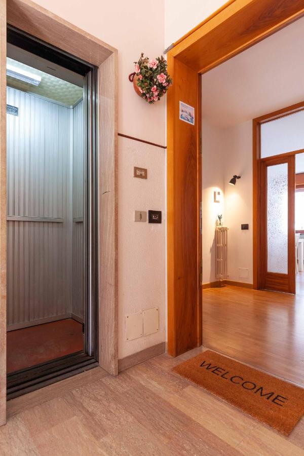 Attico In Centro A Belluno - Marmolada Apartamento Exterior foto
