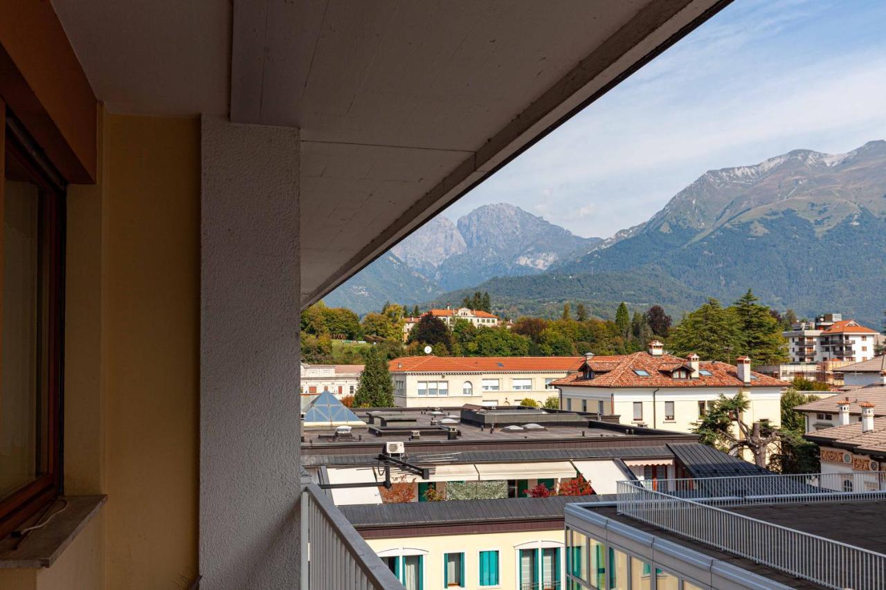 Attico In Centro A Belluno - Marmolada Apartamento Exterior foto